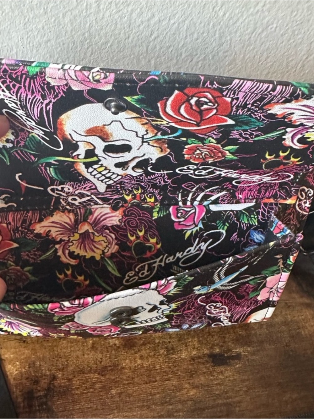 Ed Hardy Black Multicolor Tattoo-Print Crossbody Wristlet - Picture 4 of 5